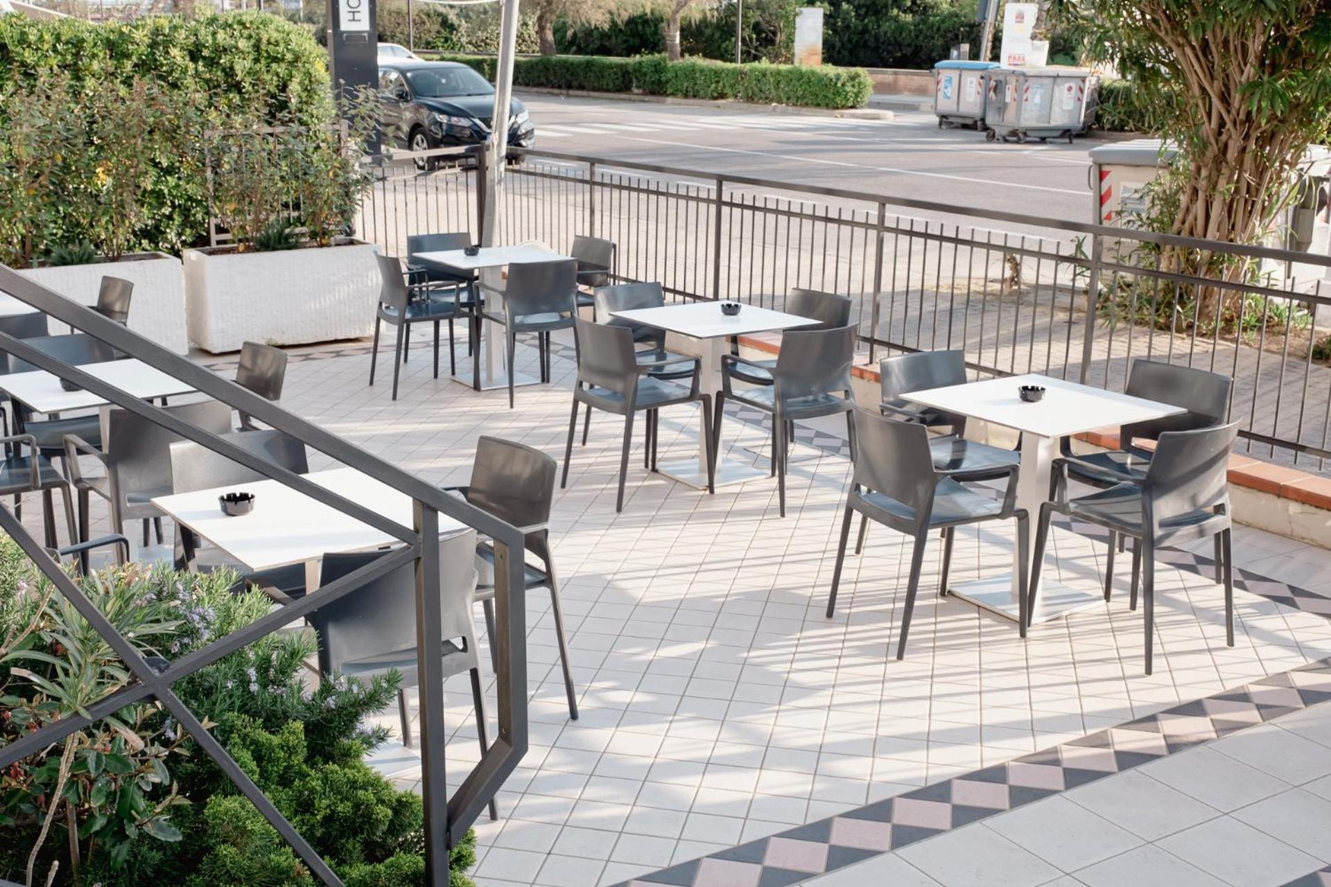 Hotel Rudy Cervia Buitenkant foto